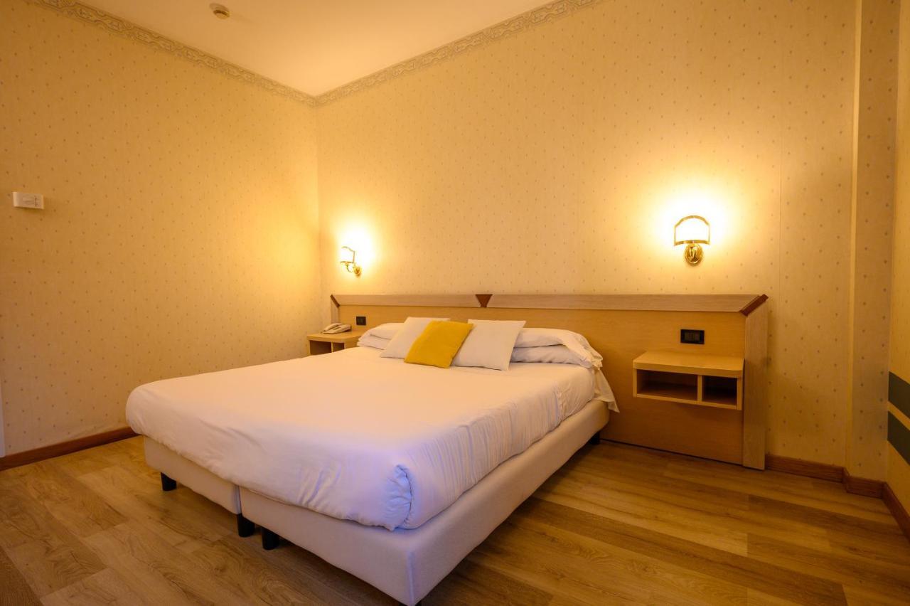 Hotel Torre Di Pratolungo Roma Eksteriør bilde