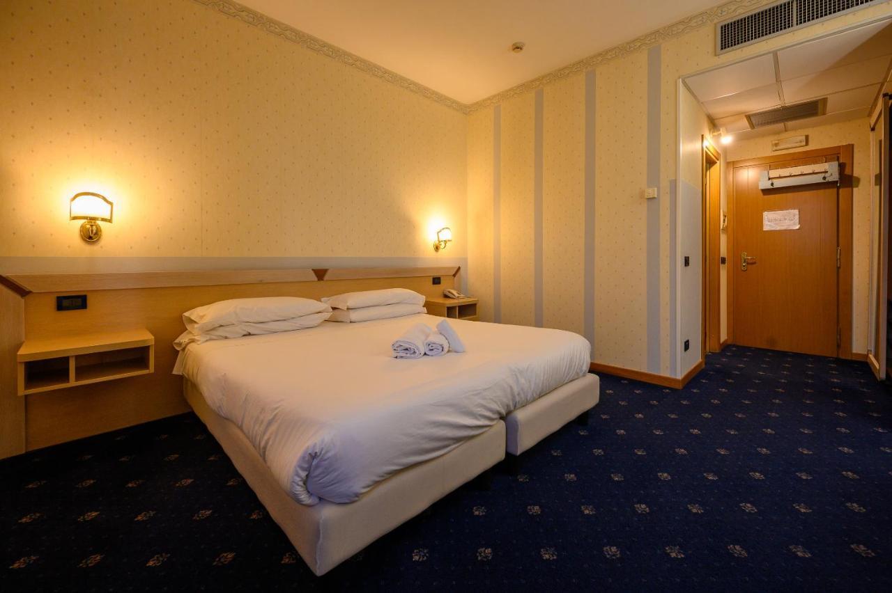 Hotel Torre Di Pratolungo Roma Eksteriør bilde