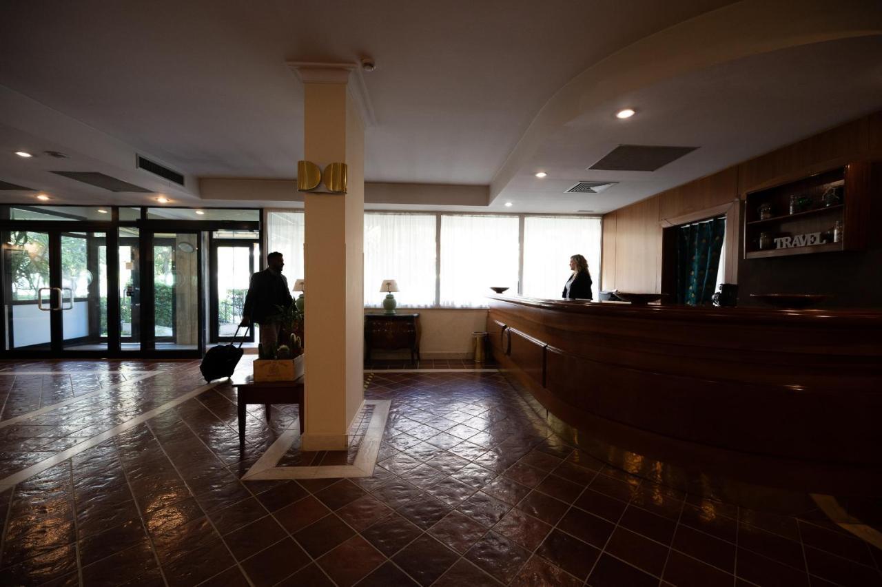 Hotel Torre Di Pratolungo Roma Eksteriør bilde